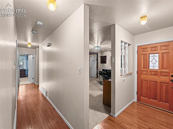 2nd image of 1301 Wynkoop Dr