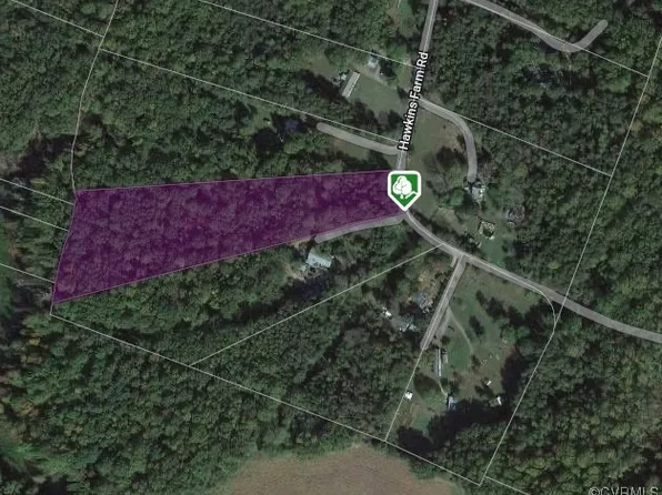 10 Hawkins Farm Rd, Bumpass, VA 23024