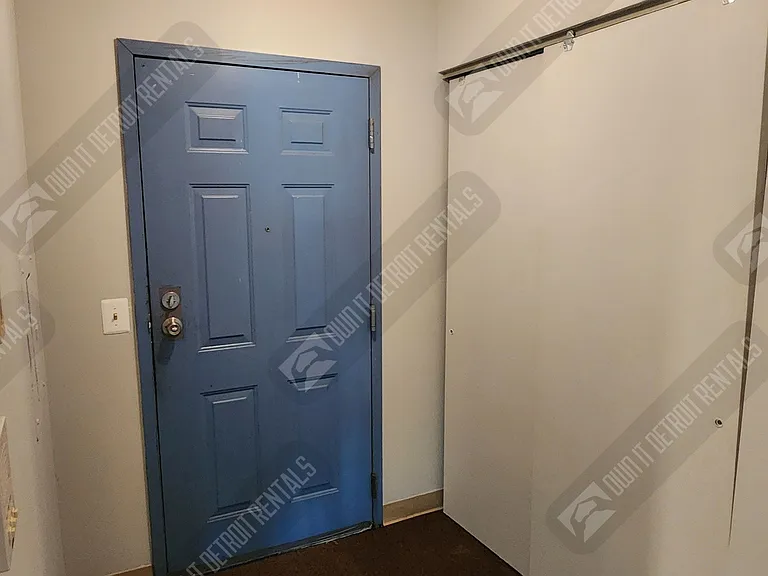 1800 Brainard St #103 — Photo 6