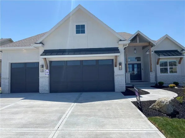 16473 S Penrose Ln, Olathe, KS 66062