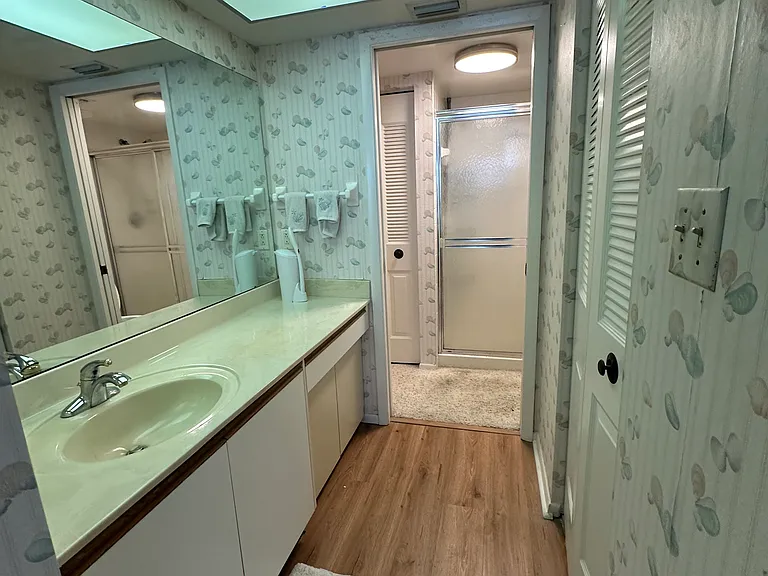 1332 Pasadena Ave S #607 — Photo 28