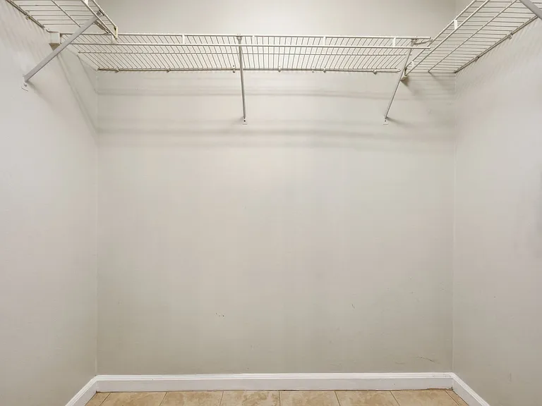 955 Pacific Silver Ct — Photo 20