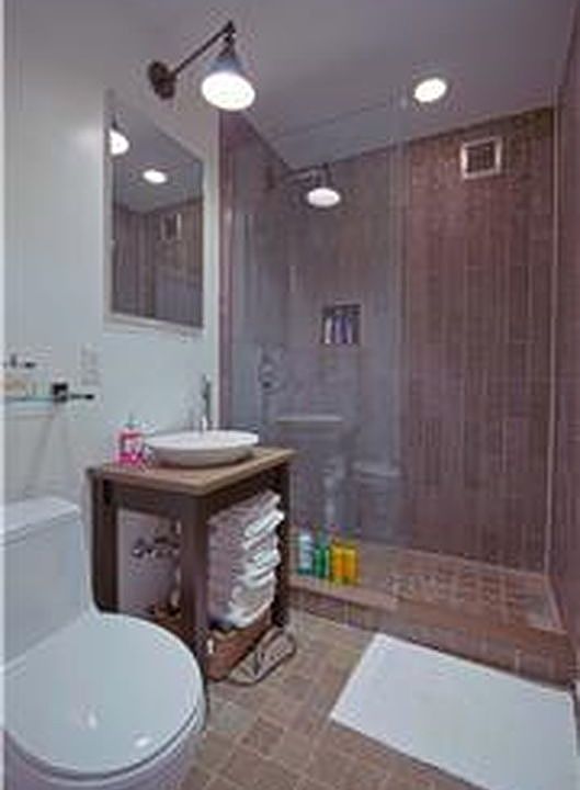 2nd image of 130 Jane St APT 3E
