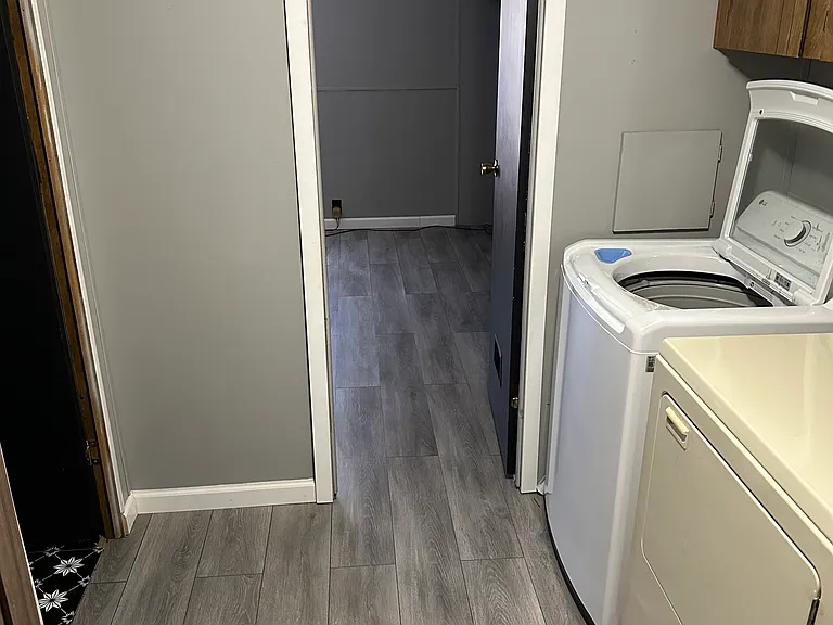 2354 W Ponderosa St — Photo 9