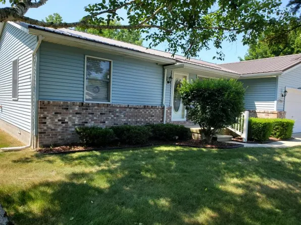 5786 Main St APT 1, Lexington, MI 48450