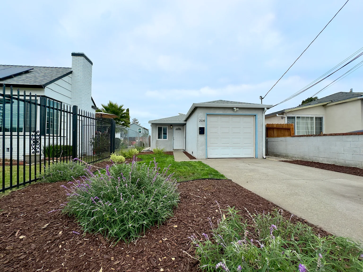 2 bed, 800 sqft, $2,650 — Photo 3