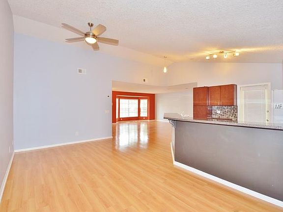 5th image of 14910 Palmcrest Pl