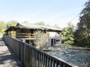 6735 N Castlebury Rd, Hernando, FL 34442