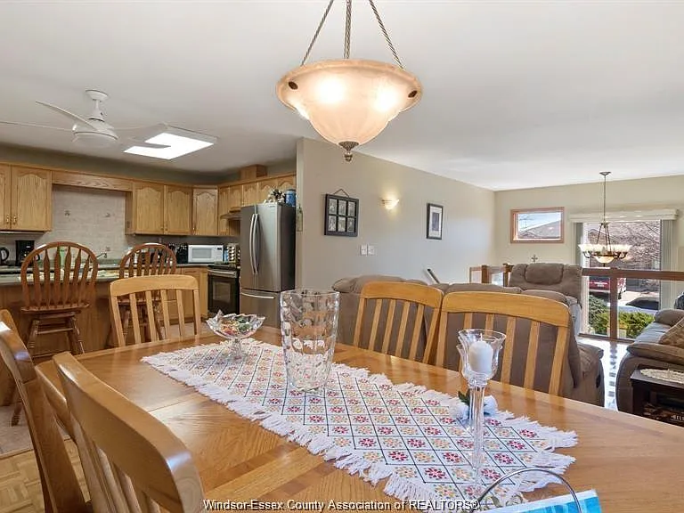 4221 Stagecoach Ave — Photo 7