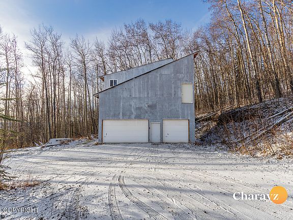 2nd image of 846 Landon Ln