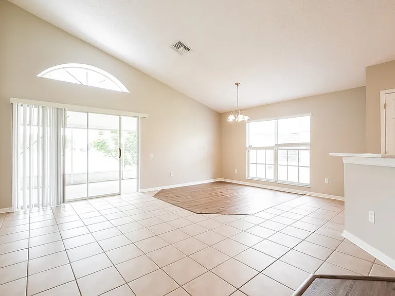 8562 Fort Thomas Way — Photo 5