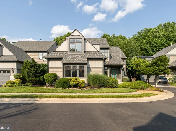 1433 Waterfront Rd, Reston, VA 20194