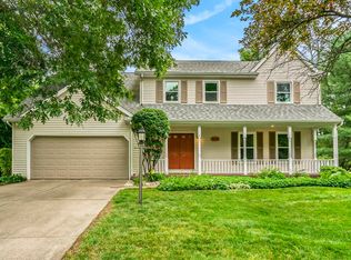 50980 Canyon Ridge Dr, Granger, IN 46530