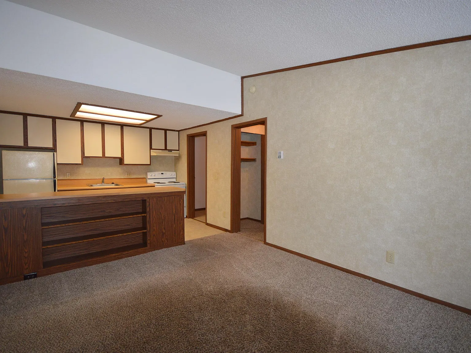200 N Occidental Hwy — Photo 4