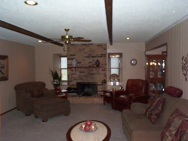 2nd image of 1520 Sierra Dr