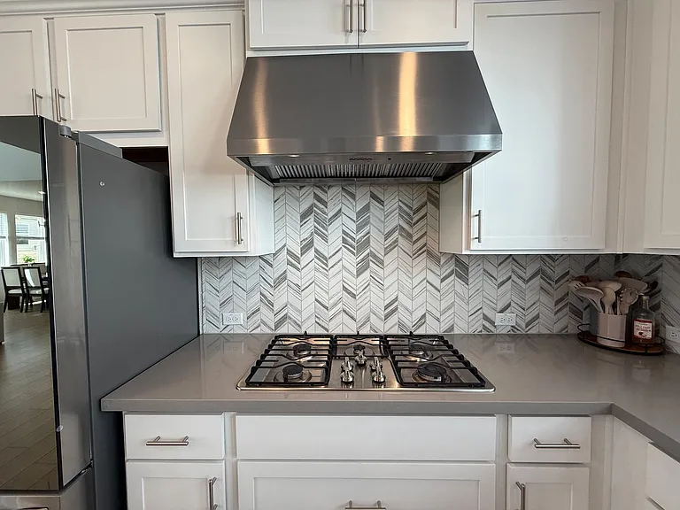 437 Leeward Pass — Photo 9