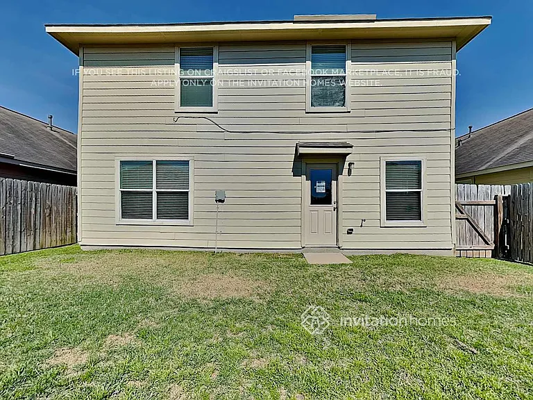 18715 Dennington Dr — Photo 19
