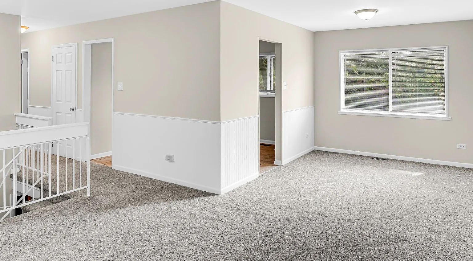 4-Bedroom, 2-Bathroom Home in Richton Park — Photo 2