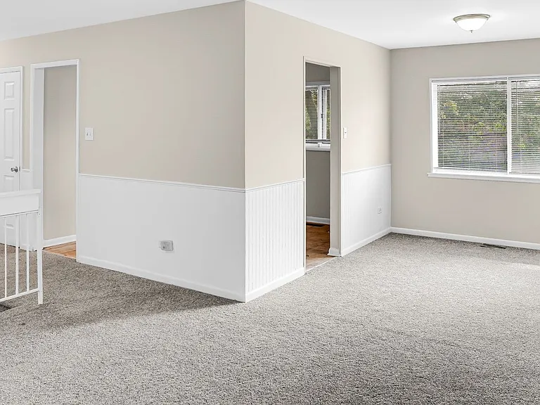 22243 Karlov Ave — Photo 2