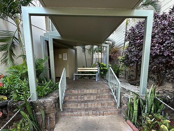 5th image of 1550 Wilder Ave APT A201