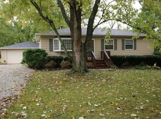 3907 Genevieve Blvd, Stow, OH 44224