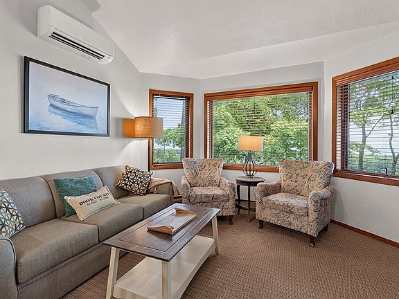 2nd image of 4920 N Landmark Cir #2325