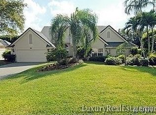 804 Arrowhead Ln, Naples, FL 34108