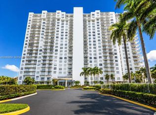 Admirals Port, Aventura, FL 33160