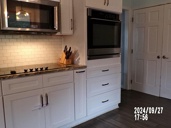 4th image of 3115 Custer Dr