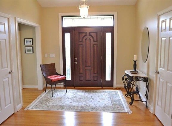 3rd image of 5954 Woodthrush Ln