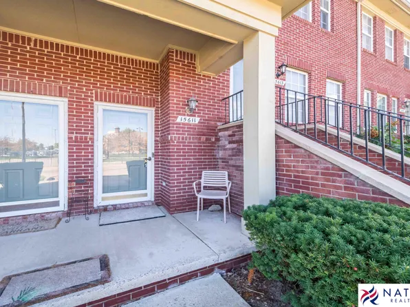 15611 Stone Crossing Dr, Southfield, MI 48075