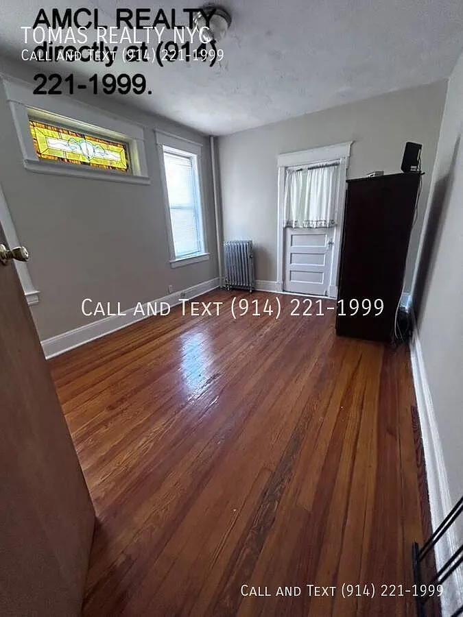 100 Mclean Ave Yonkers — Photo 3