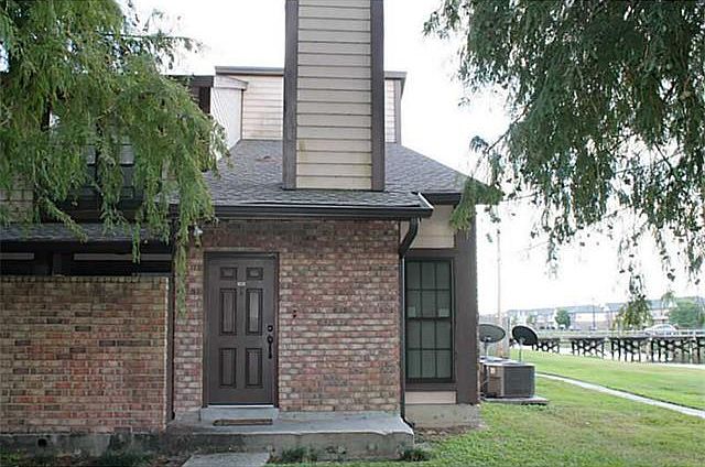1st image of 728-112 Fairfax Dr
