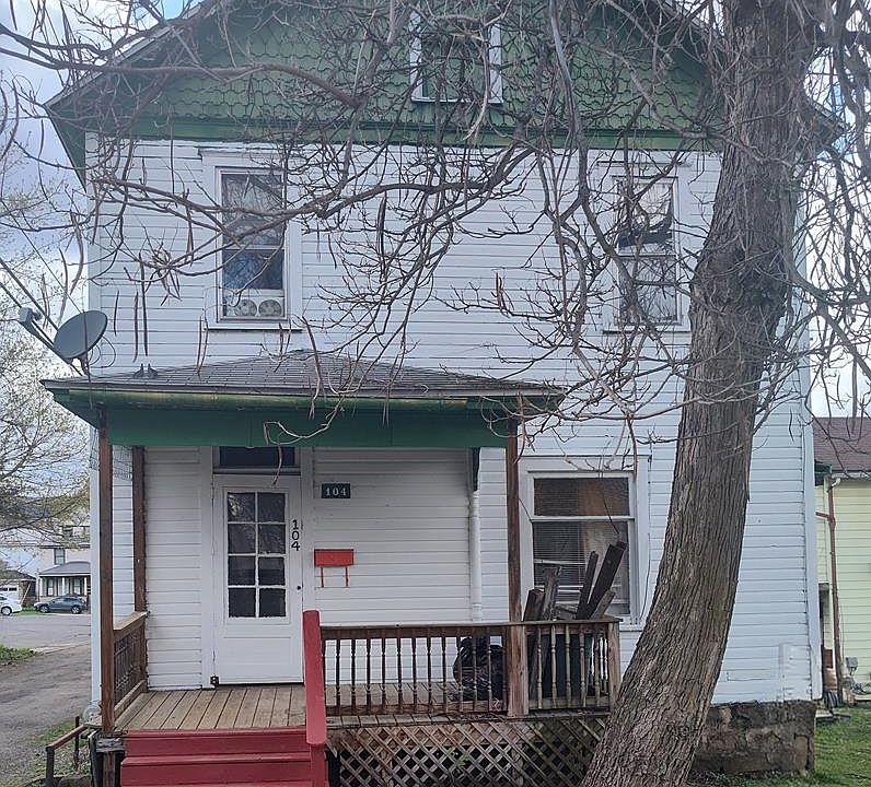 1st image of 104 Liberty St