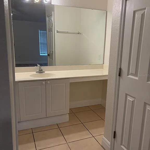 2880 Club Cortile Cir #B — Photo 8