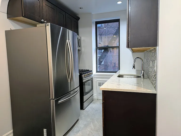 80-09 35th Ave #B6 — Photo 1