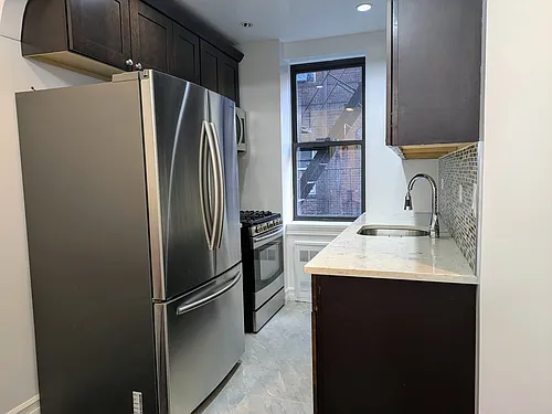 80-09 35th Ave #B6 Photo 1