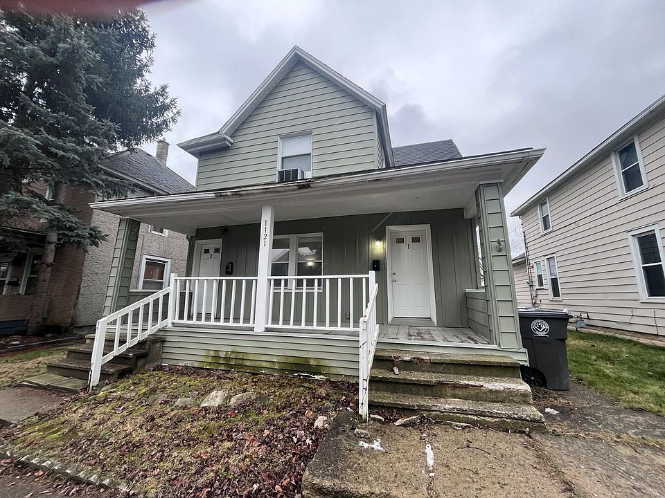 1st image of 1121 W Packard Ave #1