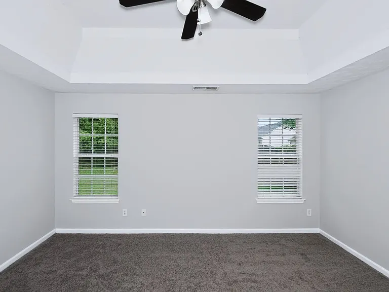 60 Lassiter Dr — Photo 15