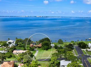 7514 Westmoreland Dr, Sarasota, FL 34243
