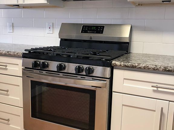 3rd image of 5211 Mission St #4