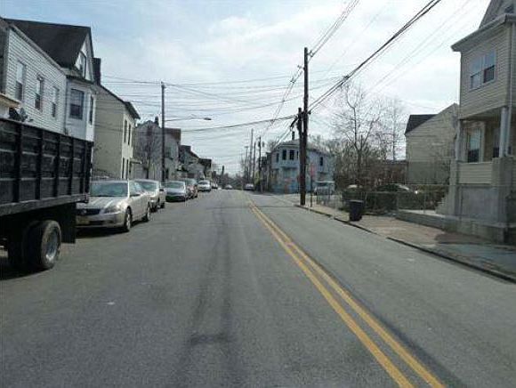 2nd image of 131 E Main St