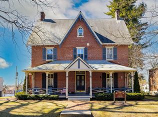 428 N Church St APT 4, West Chester, PA 19380