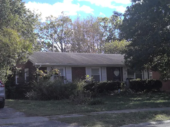 3793 Temple Dr, Lexington, KY 40517