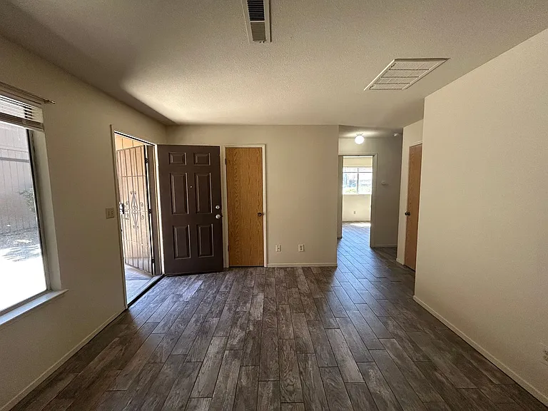 144 S Parsons Ave #A — Photo 28