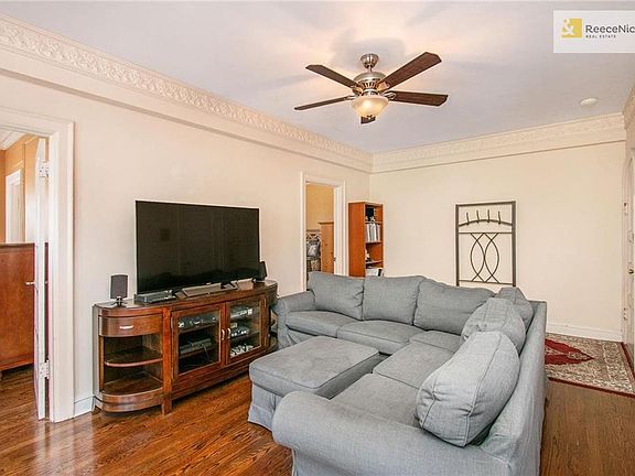 5th image of 311 E Emanuel Cleaver Ii Blvd #501
