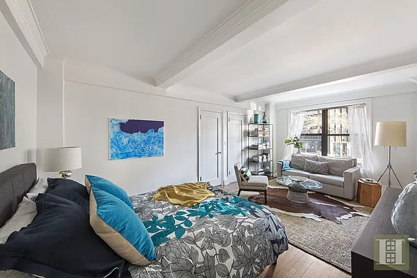 Sold by Halstead Real Estate | media 2