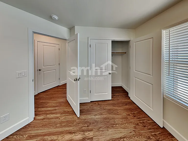614 W Hackamore Ave — Photo 14
