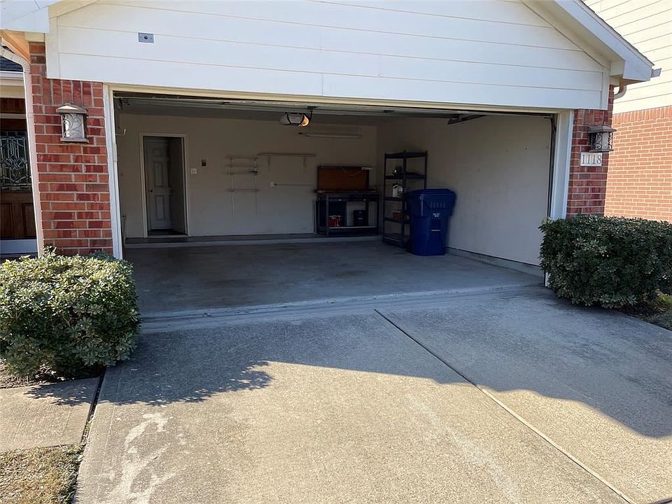 1st image of 1118 Americana Dr