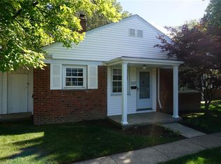 307 E 235th St, Euclid, OH 44123